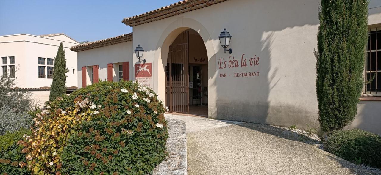 Charmant T2 Climatise Avec Belle Vue , Golf De Pont-Royal Mallemort Bagian luar foto
